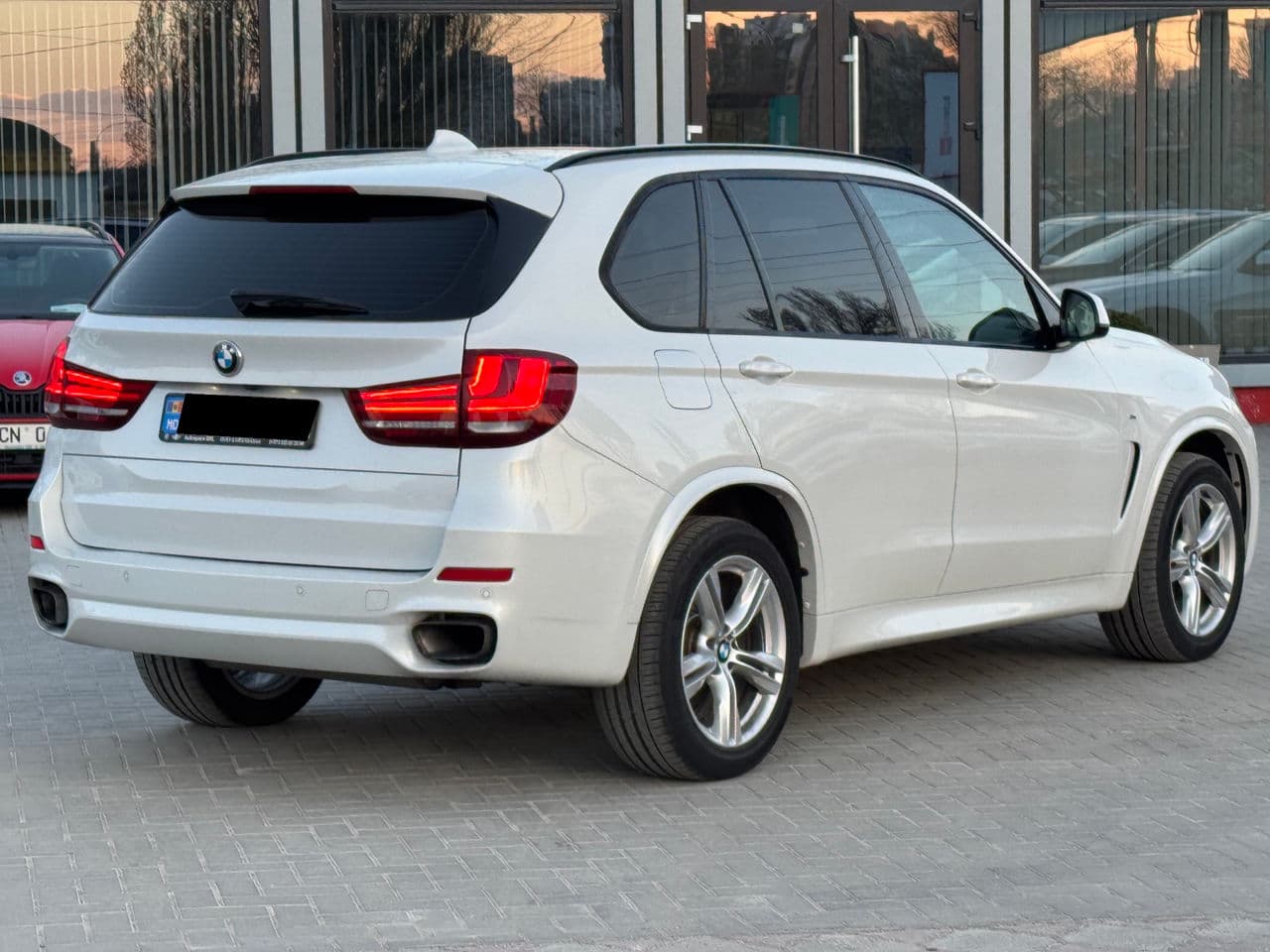 2016 BMW X5 2.5D — Miniatură 3