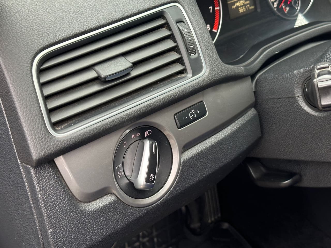 Volkswagen Passat 2015 — Миниатюра 7