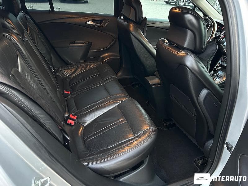 Opel Astra 2019 — Миниатюра 16