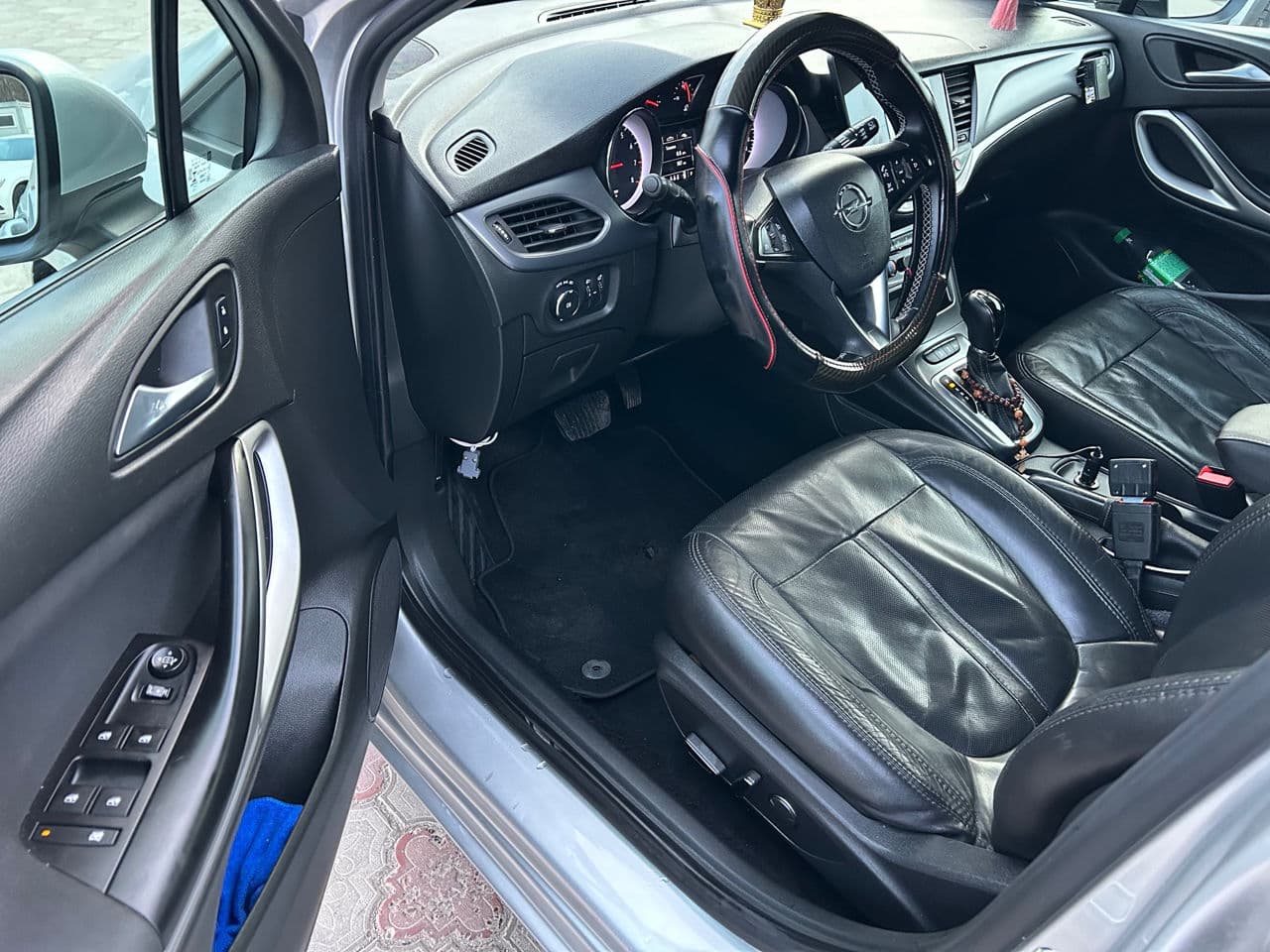 Opel Astra 2019 — Миниатюра 5