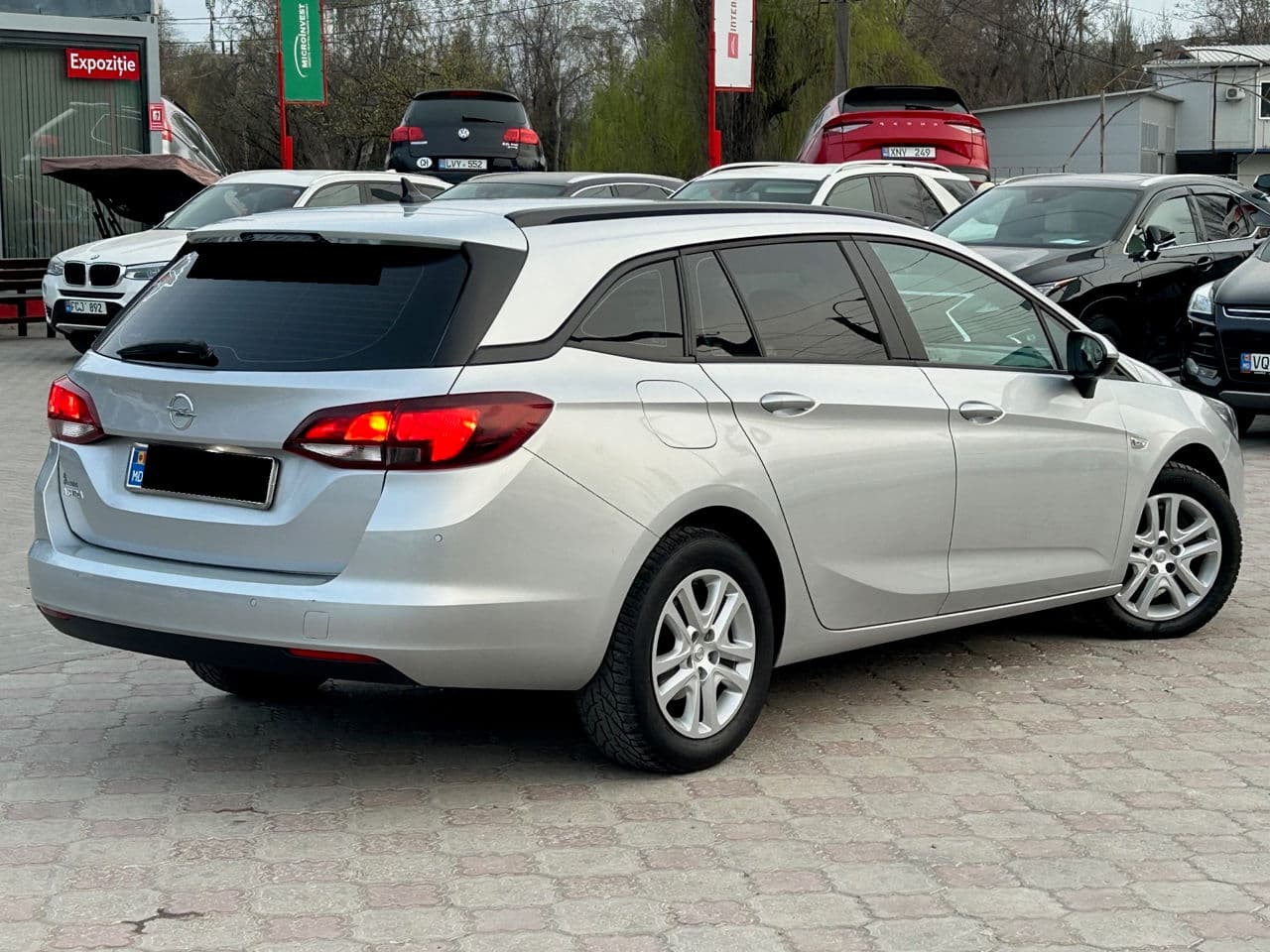 Opel Astra 2019 — Миниатюра 3