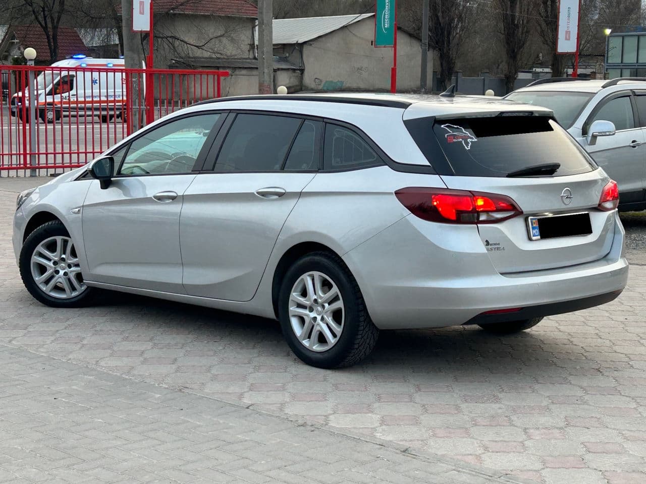 Opel Astra 2019 — Миниатюра 2