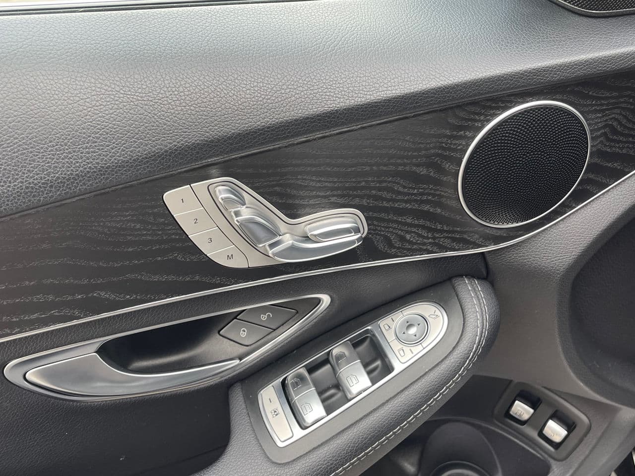 Mercedes C 350e 2016 — Миниатюра 15