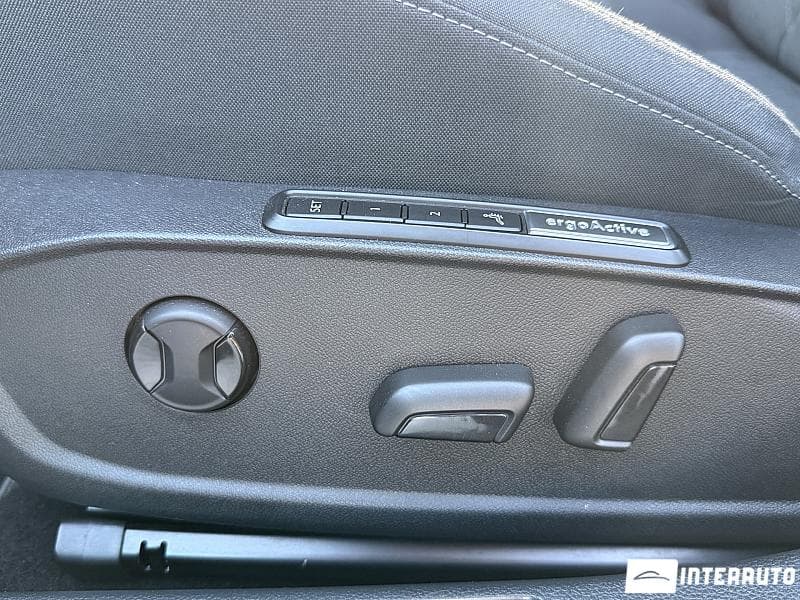 Volkswagen Golf 2020 — Миниатюра 21