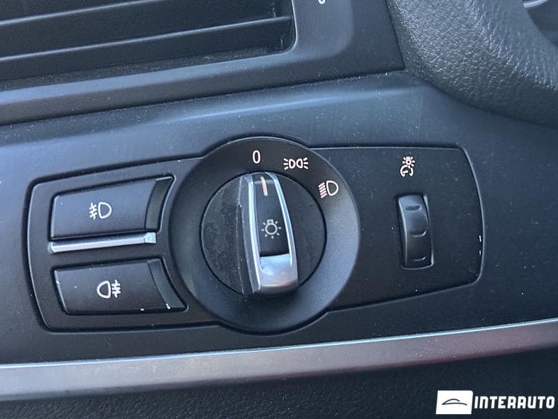 2011 BMW X3 2.0D — Miniatură 18