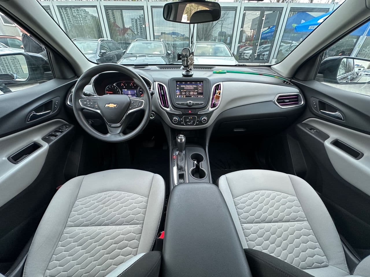 Chevrolet Equinox 2020 — Миниатюра 10