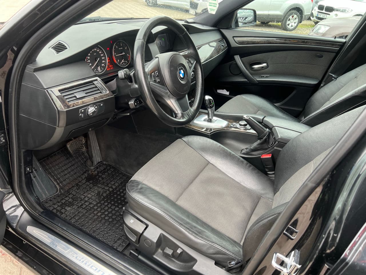 BMW 520 2009 — Миниатюра 5
