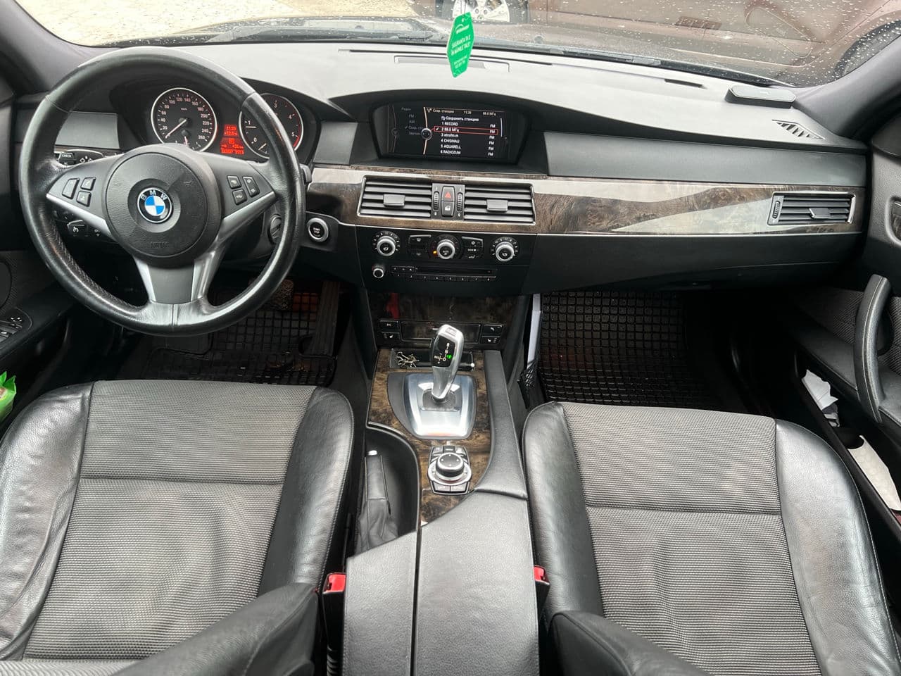 BMW 520 2009 — Миниатюра 7