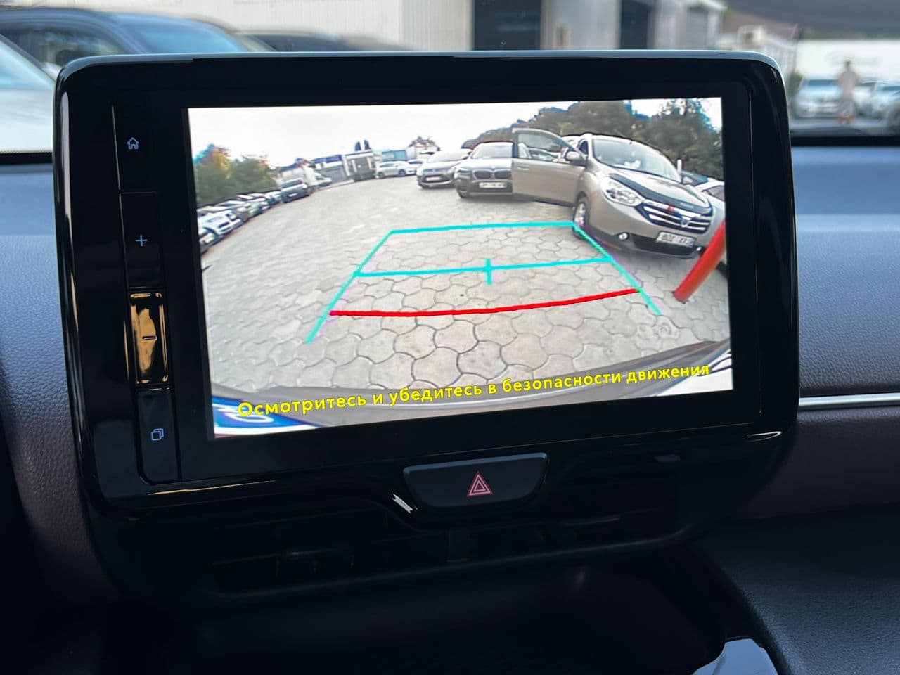 Toyota Yaris Cross 2022 — Миниатюра 13