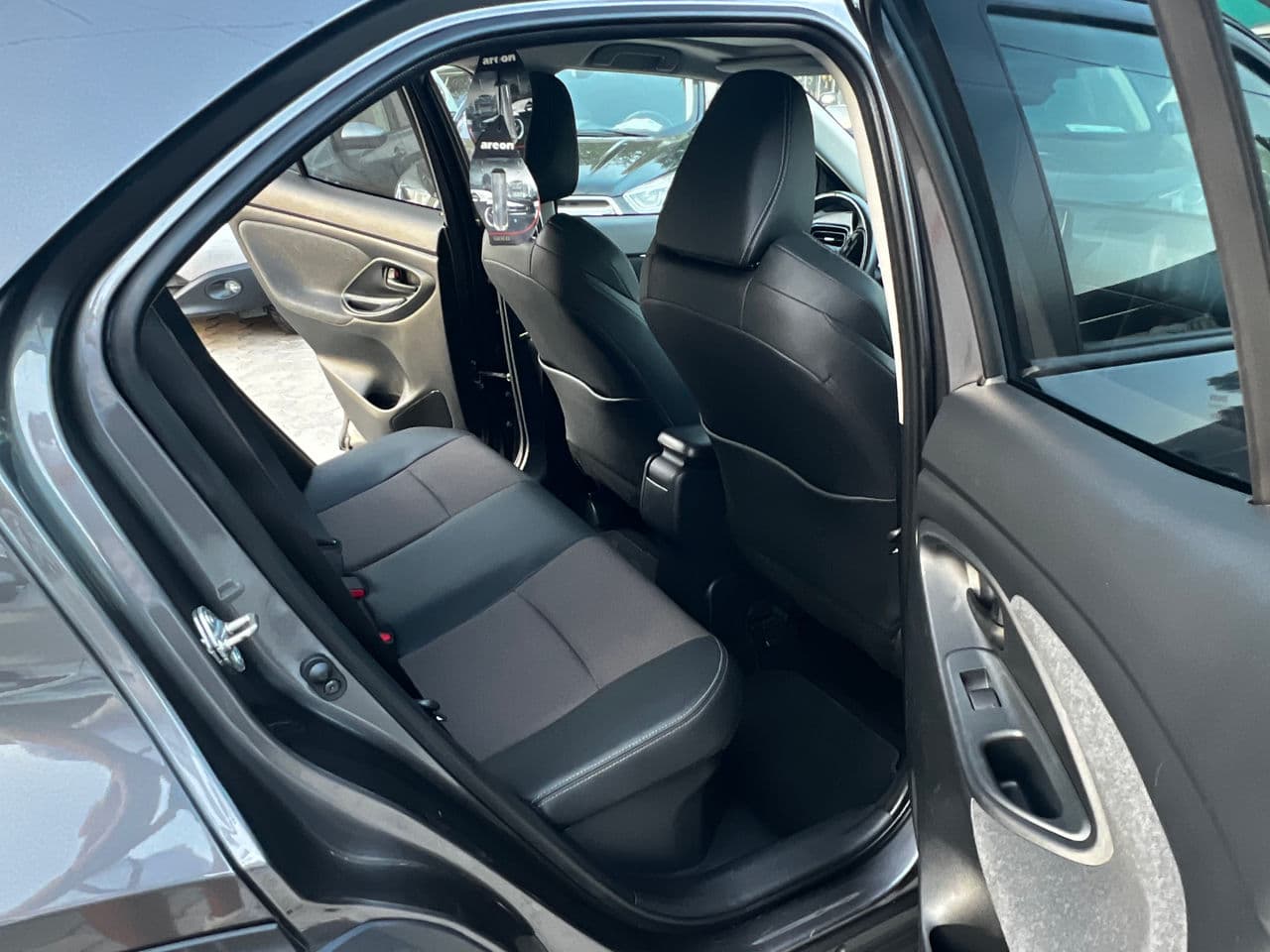 Toyota Yaris Cross 2022 — Миниатюра 9