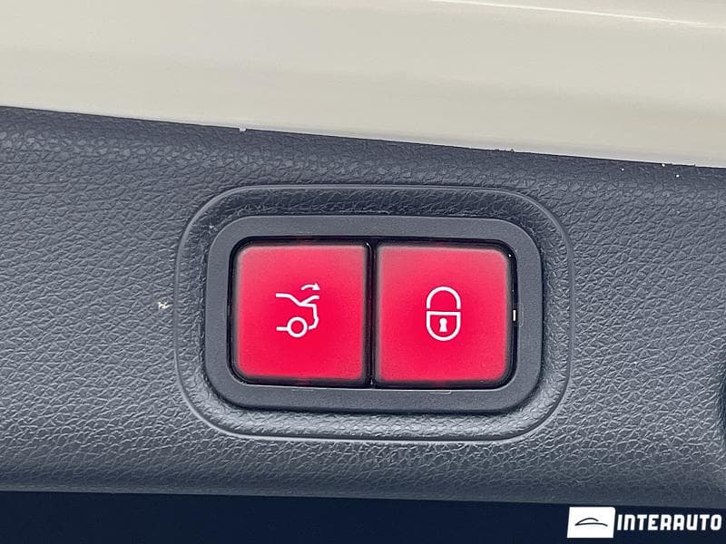 Mercedes E 350 2021 — Миниатюра 23