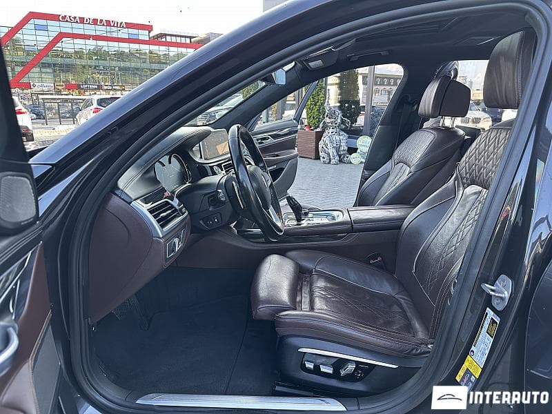 BMW 740e 2016 — Миниатюра 5