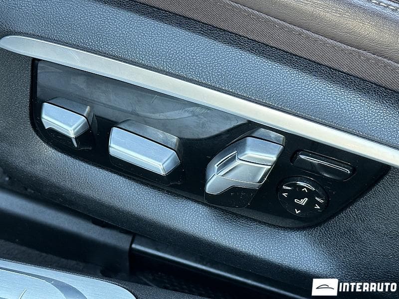 BMW 740e 2016 — Миниатюра 19