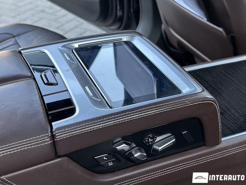 BMW 740e 2016 — Миниатюра 24