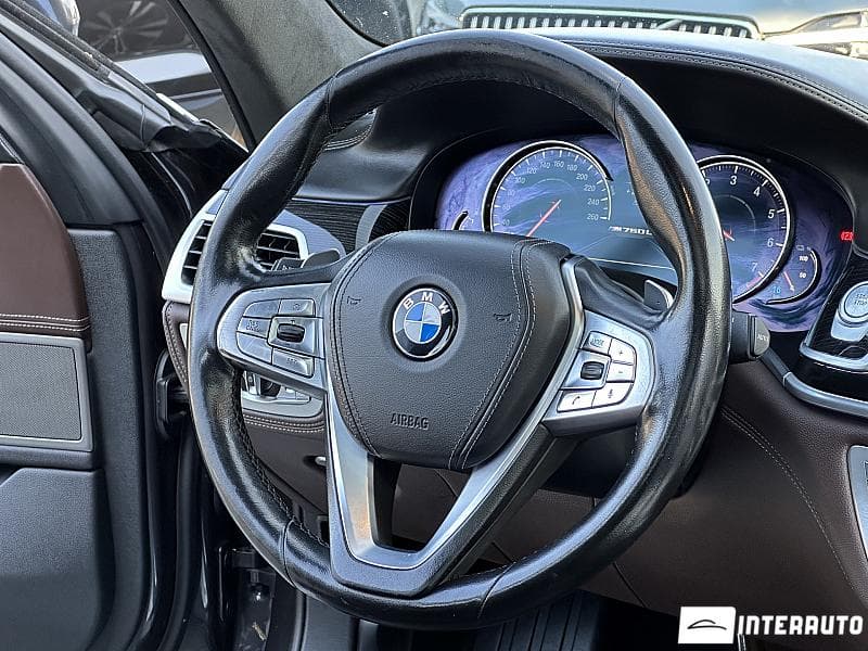 BMW 740e 2016 — Миниатюра 7
