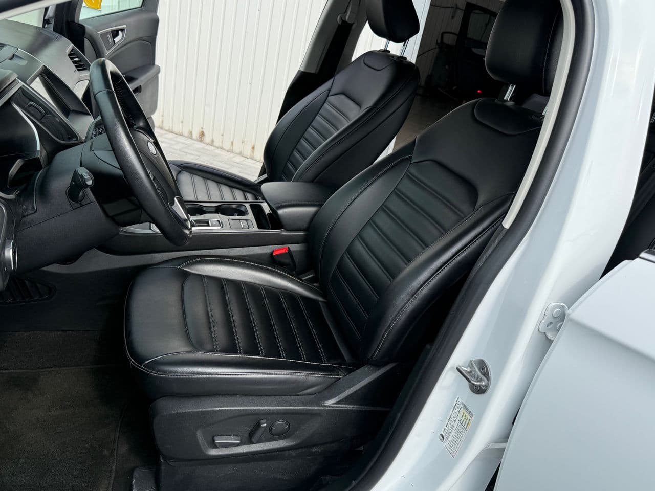 Ford Edge 2020 — Миниатюра 6
