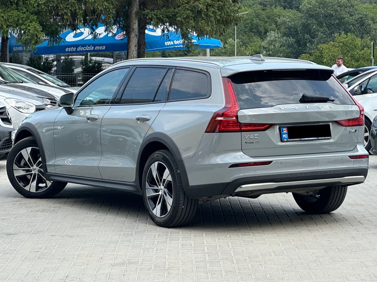 Volvo V 60 Cross Country 2024 — Миниатюра 4