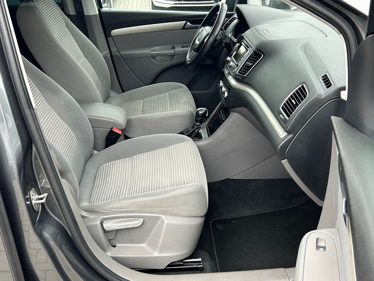 Seat Alhambra 2014 — Миниатюра 15