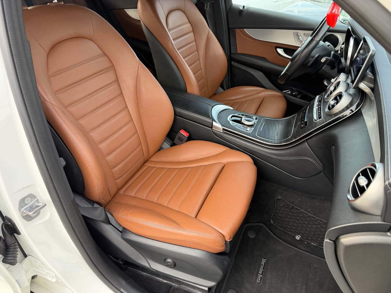 Mercedes GLC 300 2019 — Миниатюра 18