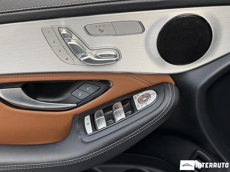 Mercedes GLC 300 2019 — Миниатюра 8