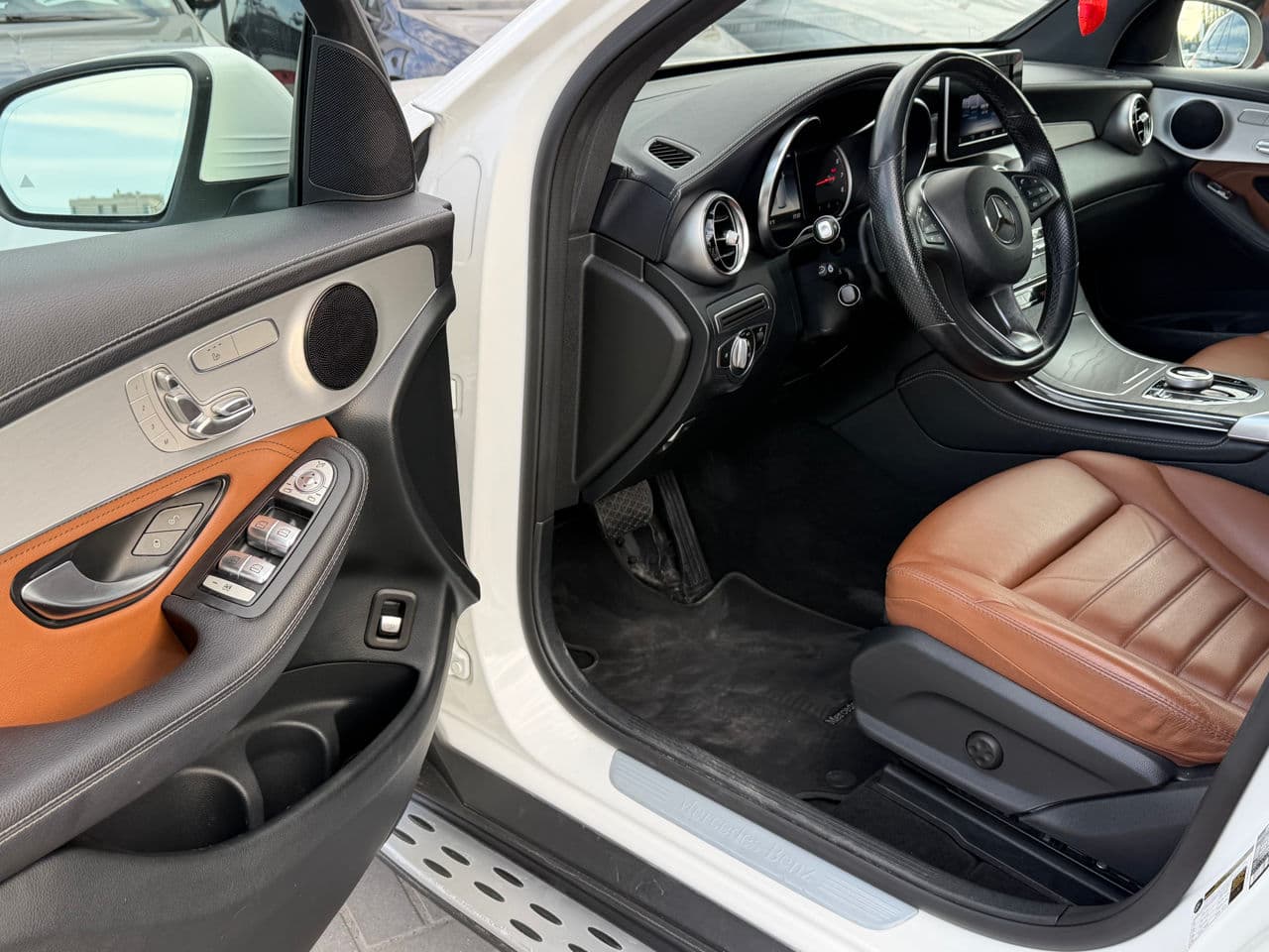 Mercedes GLC 300 2019 — Миниатюра 7