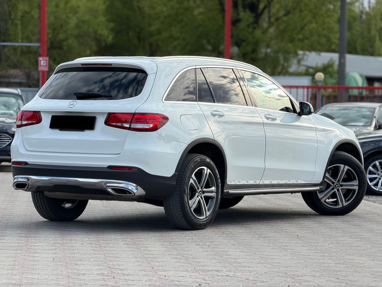 Mercedes GLC 300 2019 — Миниатюра 2