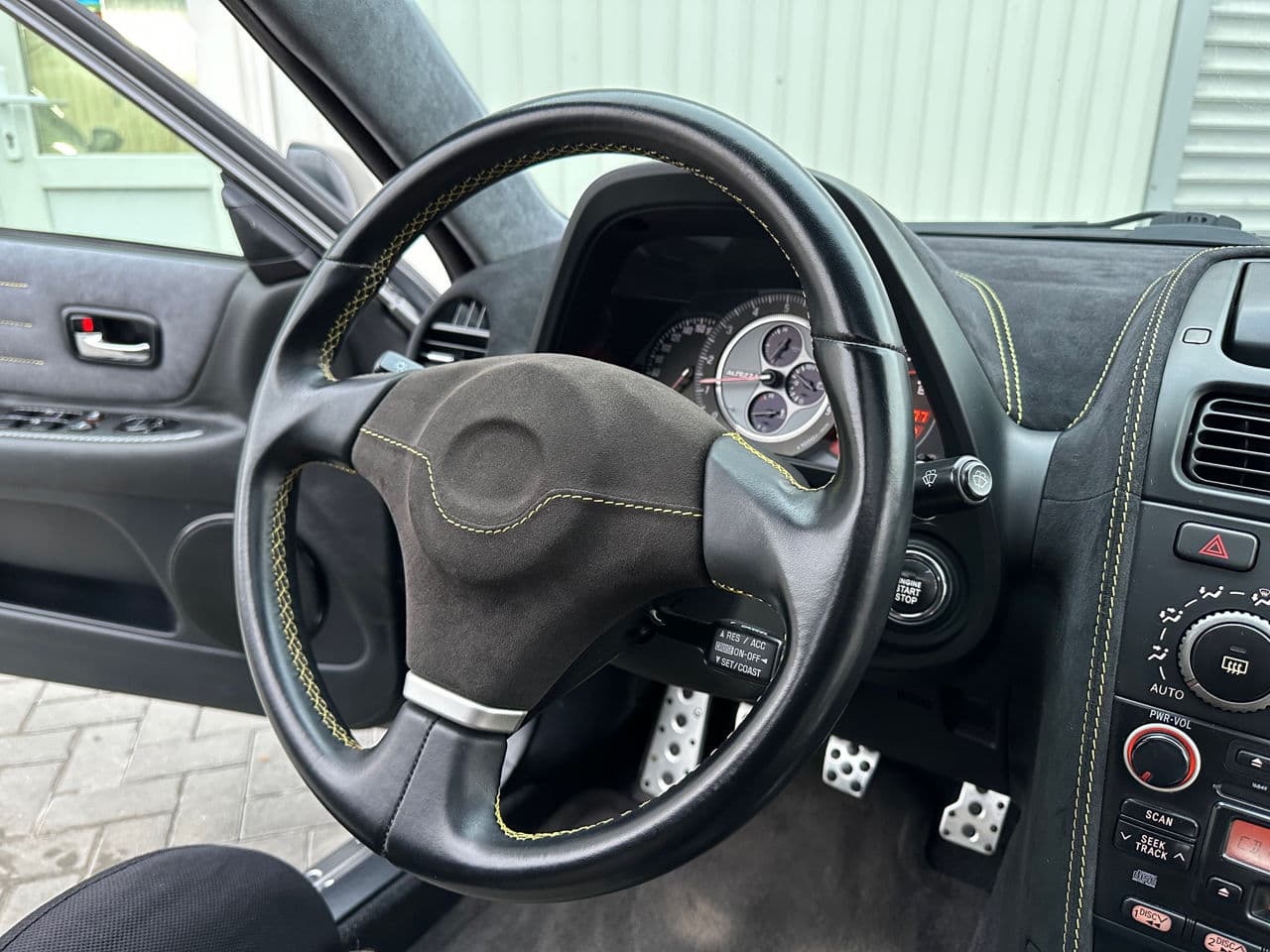 Lexus IS 300 2004 — Миниатюра 8