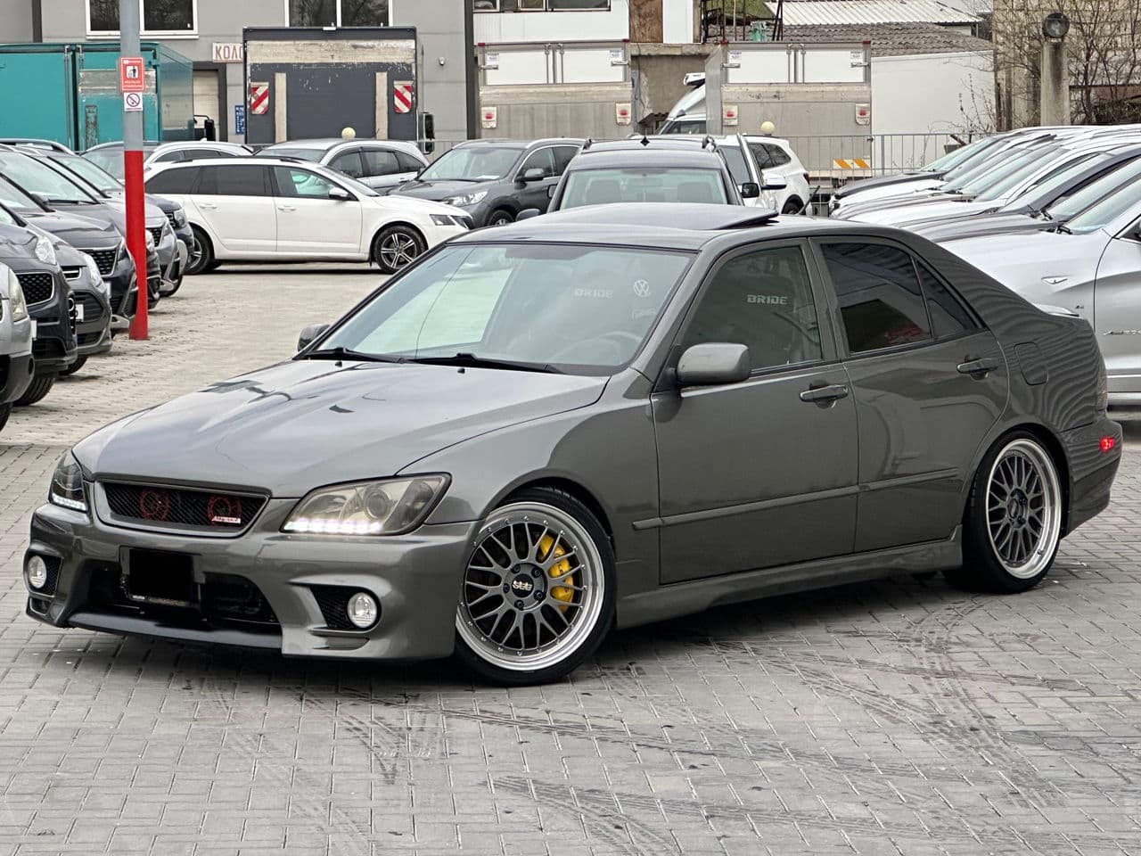 Lexus IS 300 2004 — Миниатюра 2