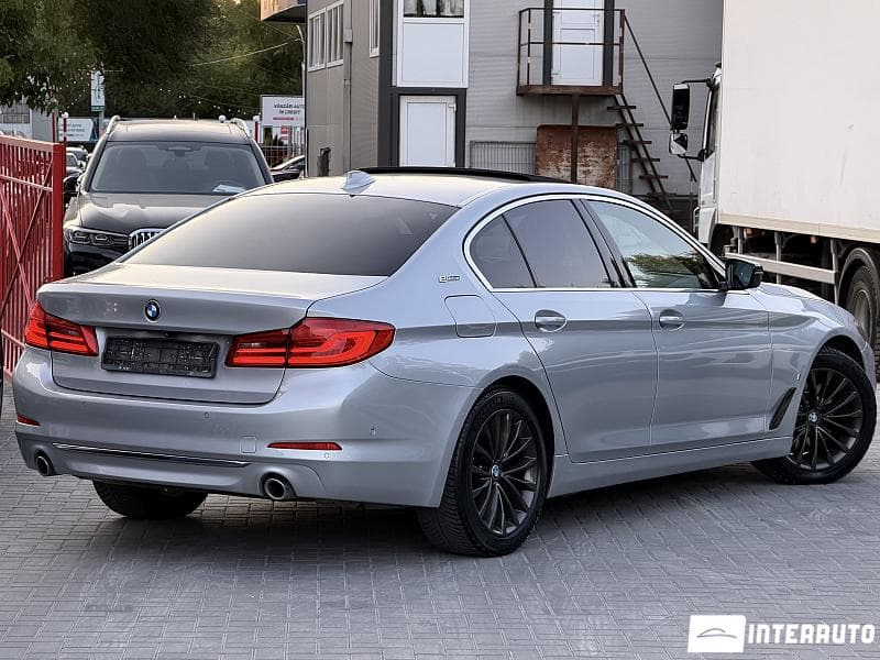 BMW 530e 2018 — Миниатюра 3