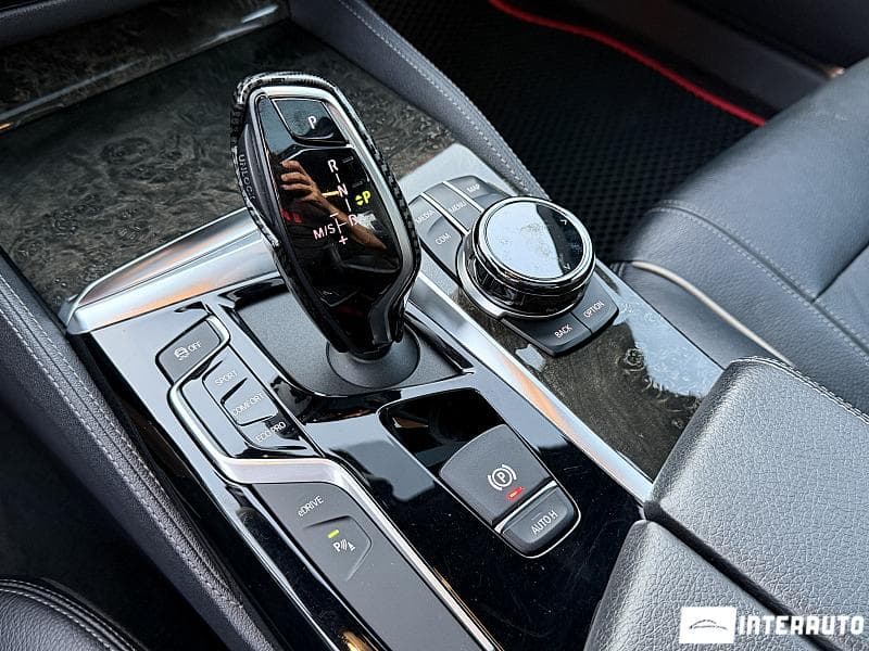 BMW 530e 2018 — Миниатюра 10