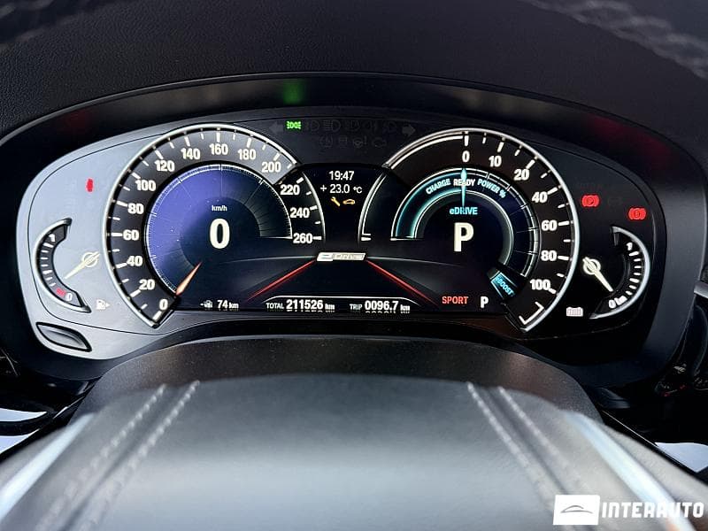 BMW 530e 2018 — Миниатюра 8