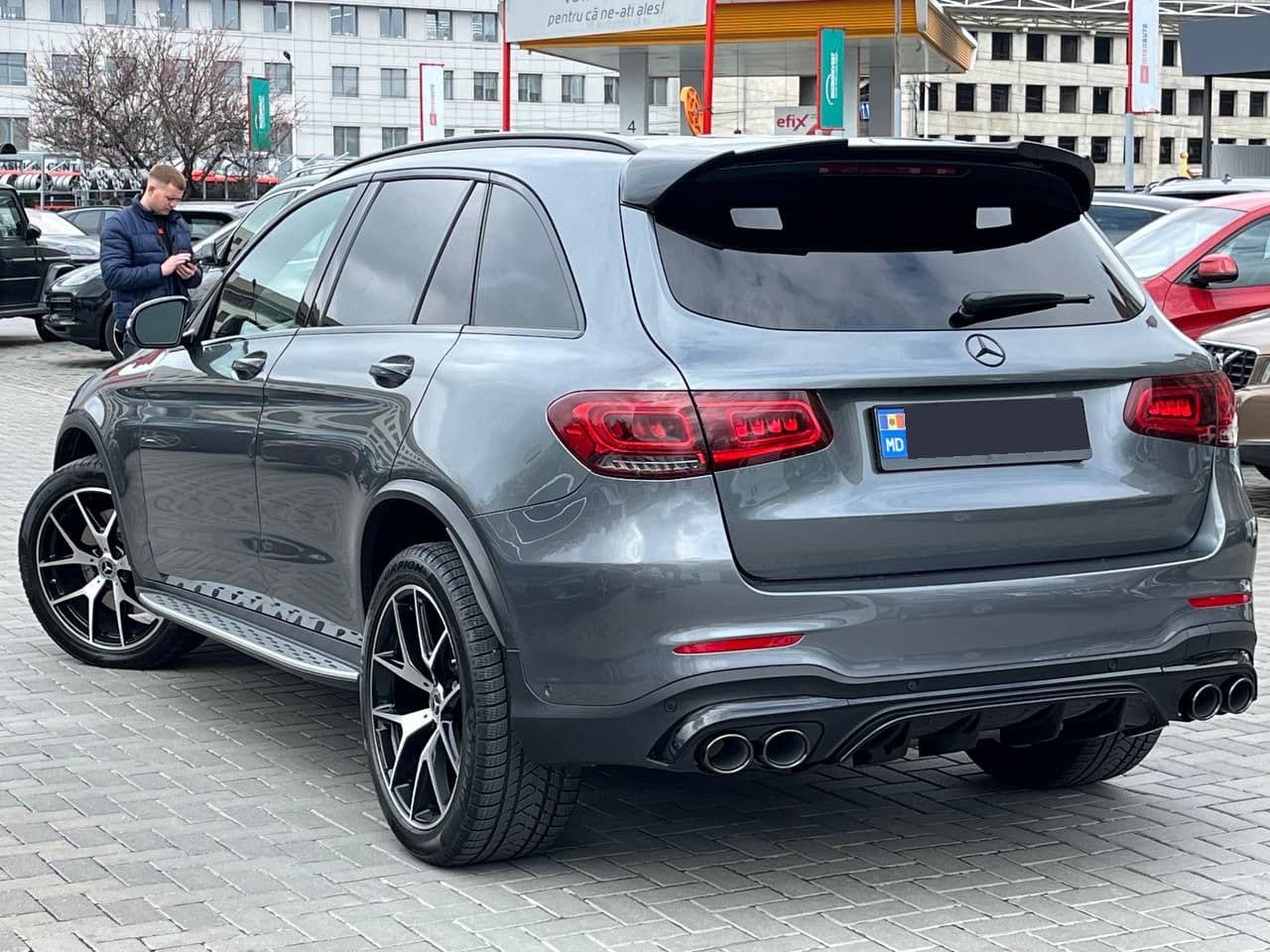 Mercedes GLC 300 2019 — Миниатюра 2