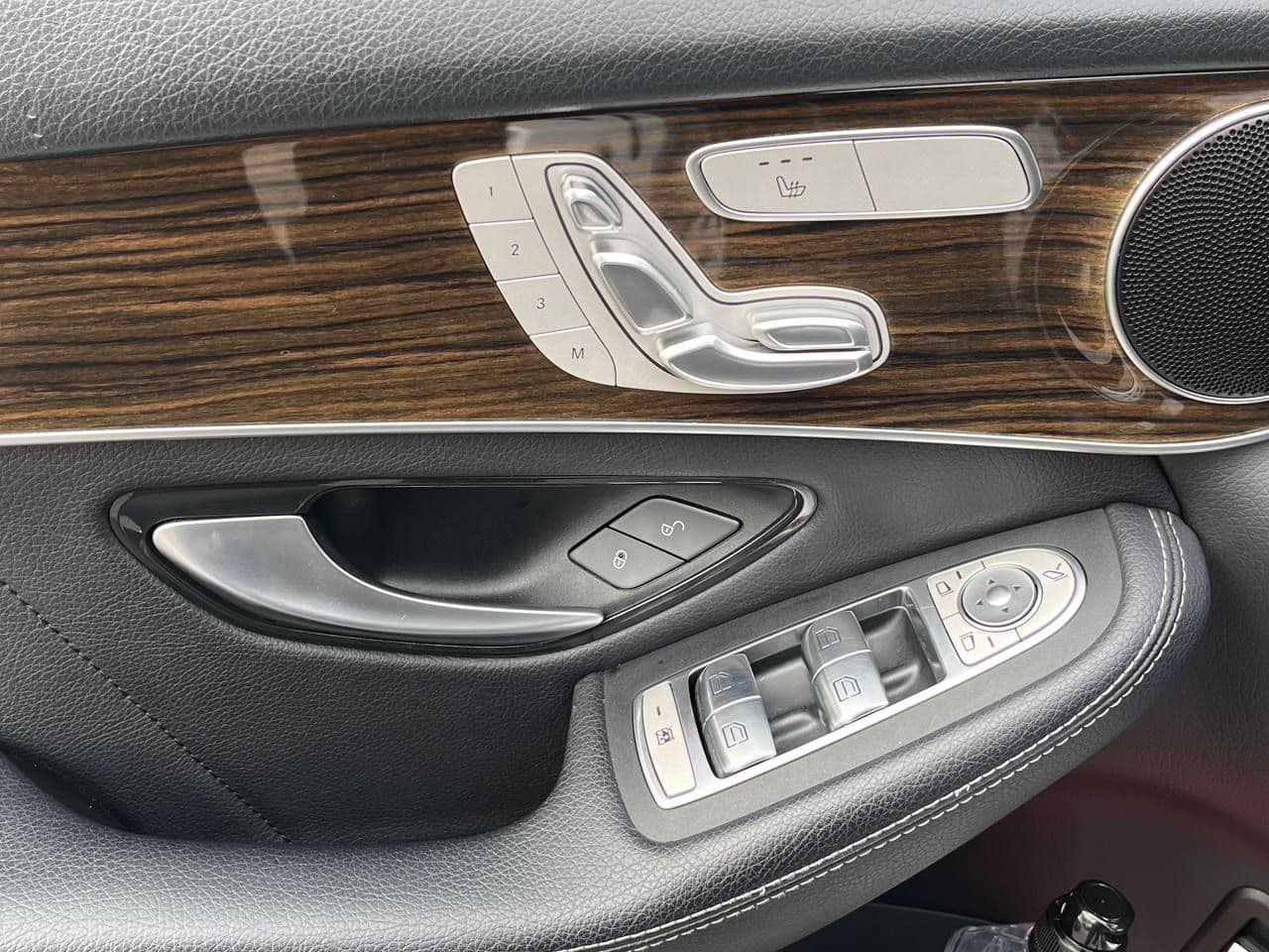 Mercedes GLC 300 2019 — Миниатюра 5