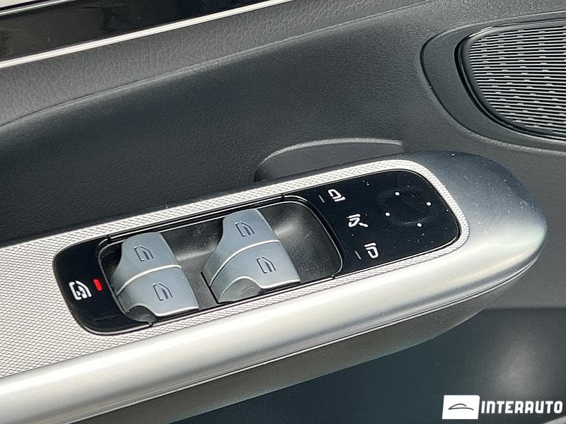 Mercedes GLC 220d 2024 — Миниатюра 18