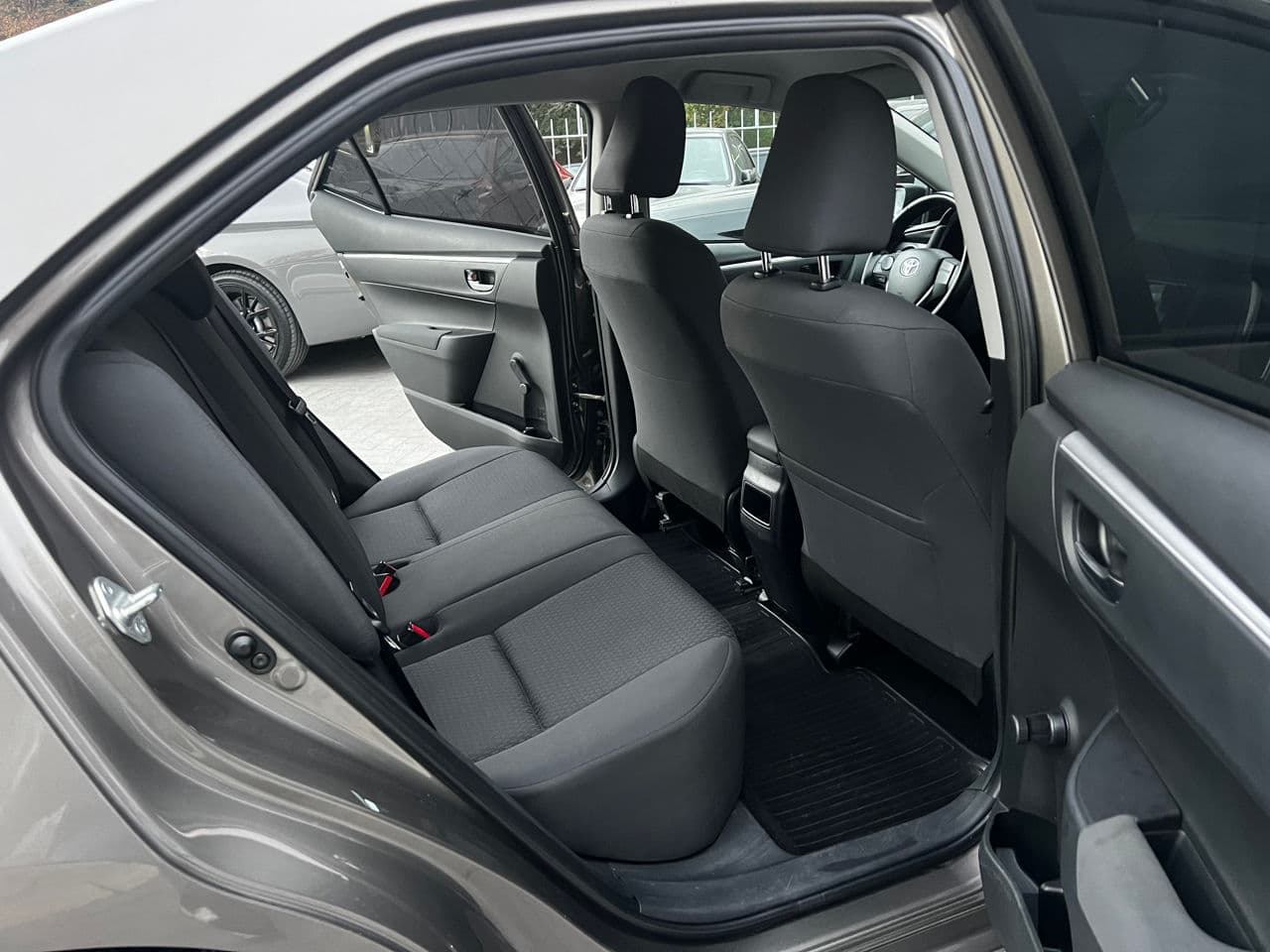 Toyota Corolla 2017 — Миниатюра 16