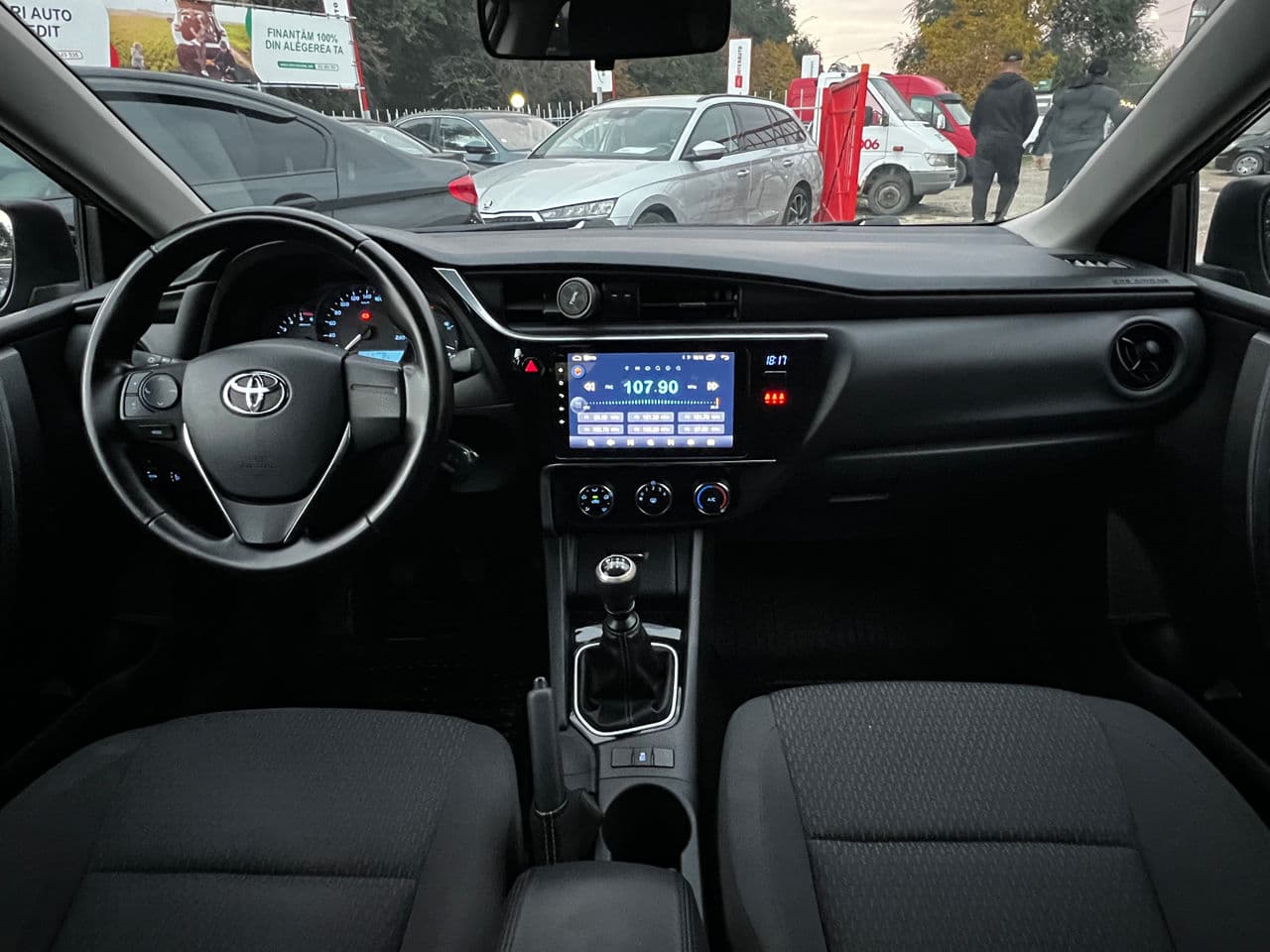 Toyota Corolla 2017 — Миниатюра 12