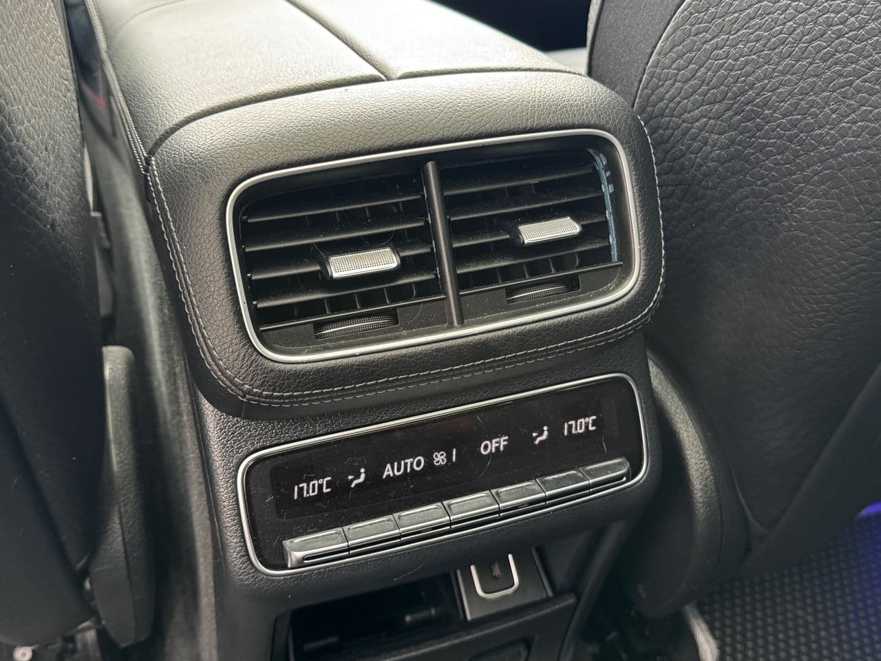 Mercedes GLE 300d 2021 — Миниатюра 16