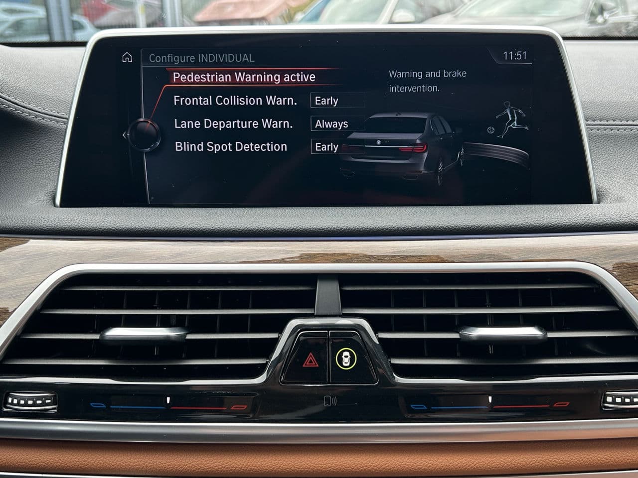 BMW 740e 2016 — Миниатюра 14