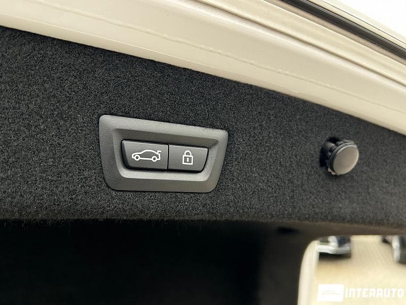 BMW 740e 2016 — Миниатюра 21