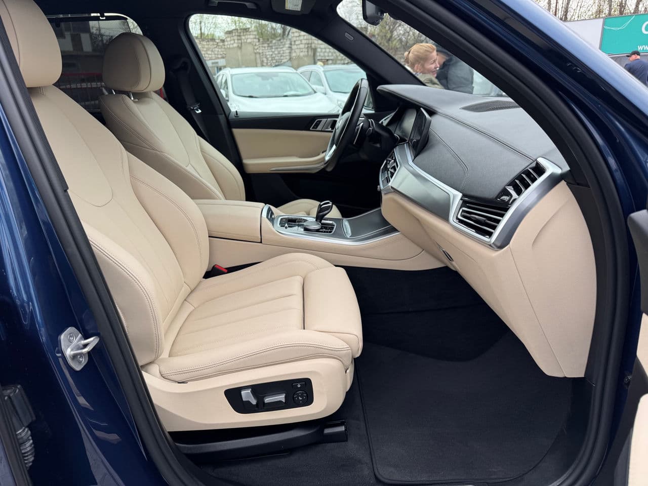 2021 BMW X5 4.5e — Miniatură 6