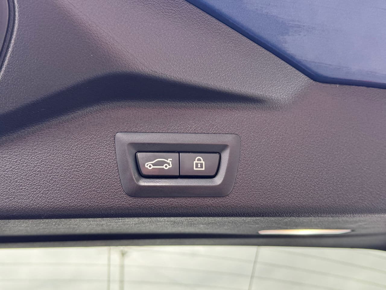 2021 BMW X5 4.5e — Miniatură 18