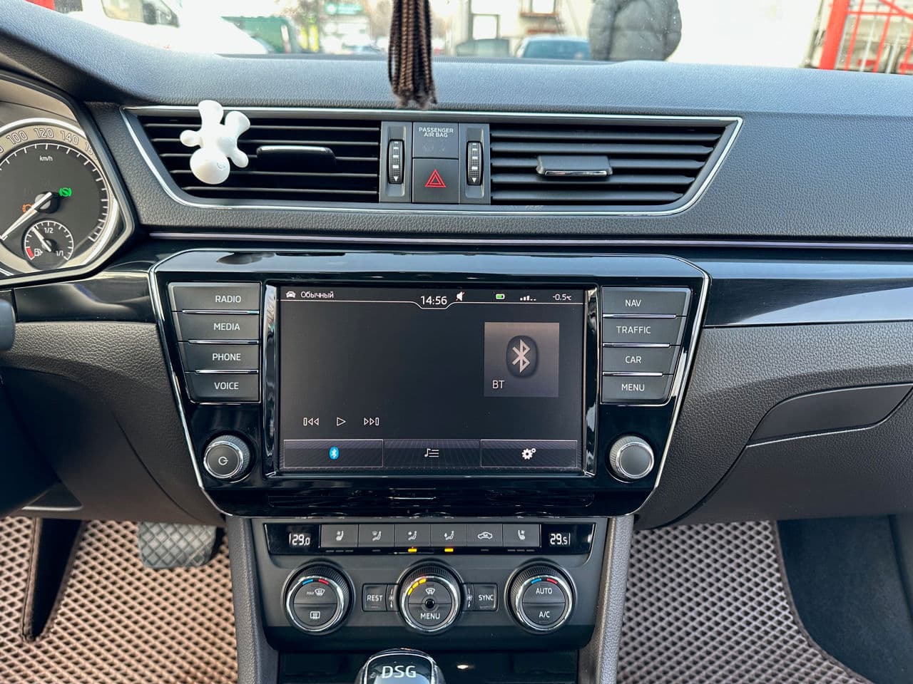Skoda Superb 2015 — Миниатюра 15