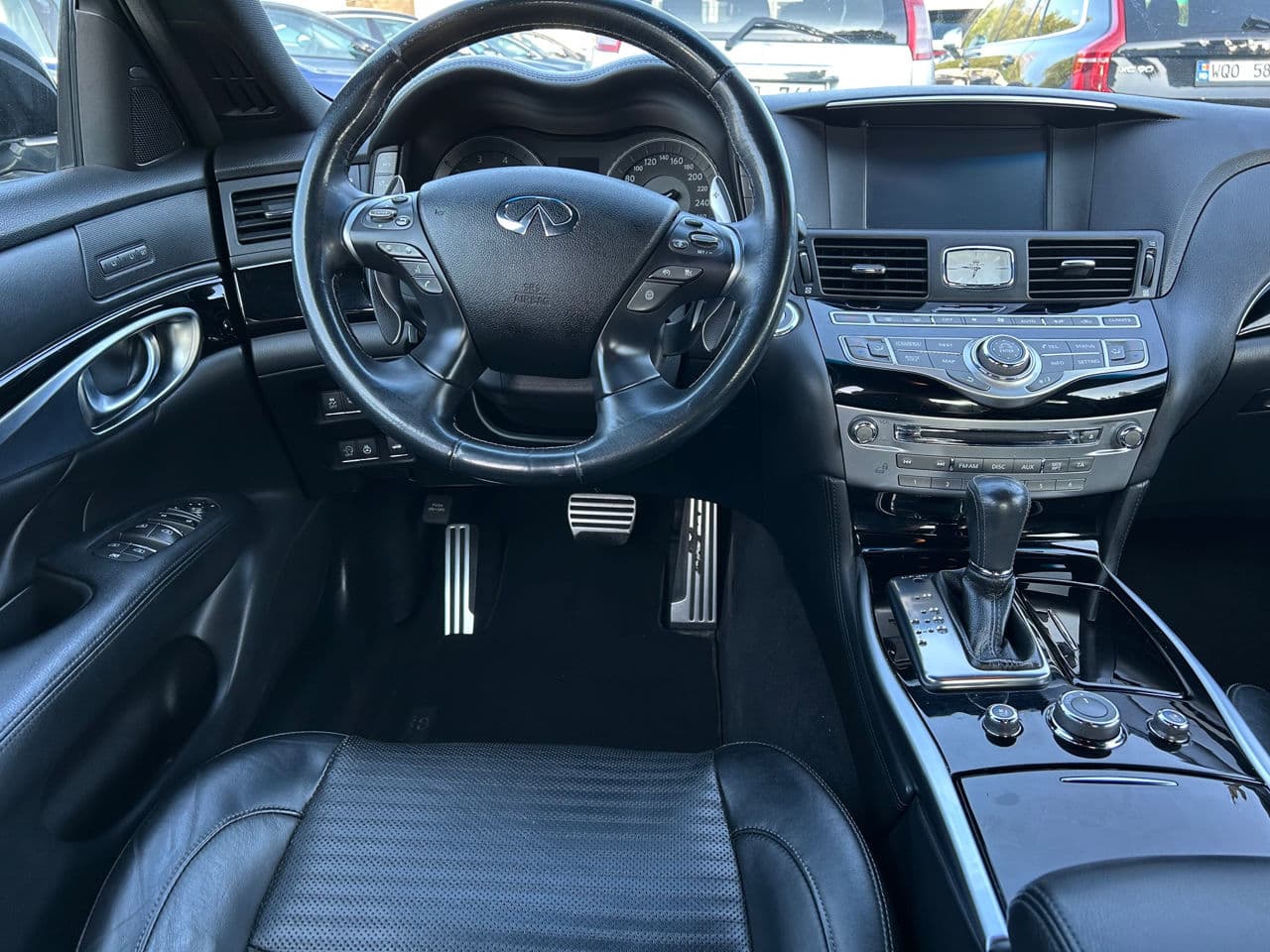 Infiniti Q70 2018 — Миниатюра 7