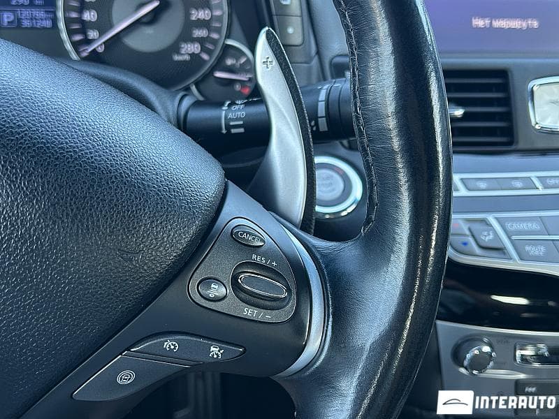 Infiniti Q70 2018 — Миниатюра 10