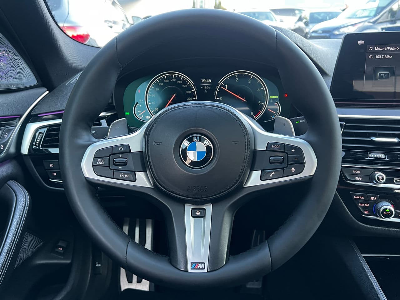 BMW 520 2017 — Миниатюра 10
