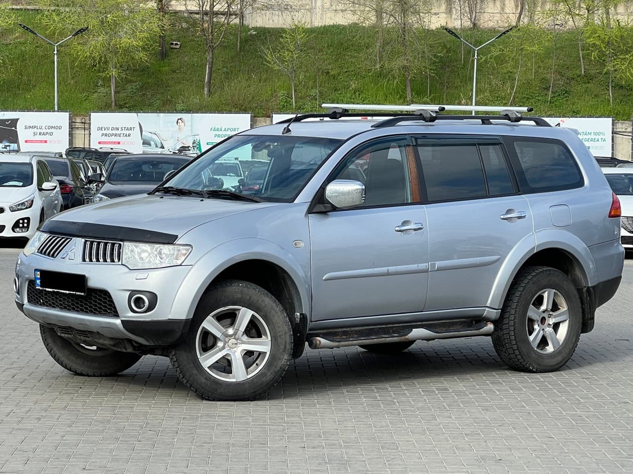 Mitsubishi Pajero Sport 2011 — Миниатюра 2
