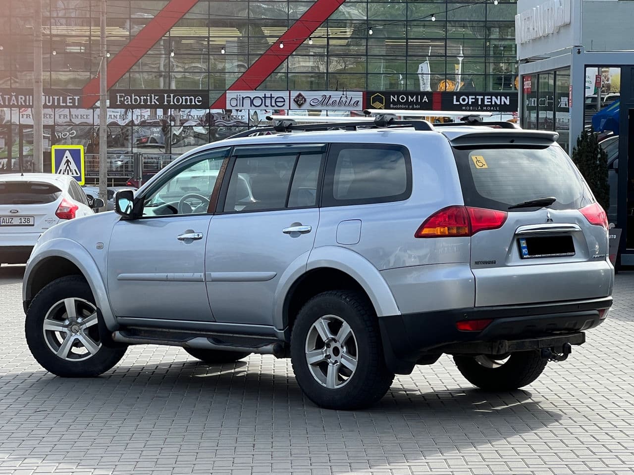 Mitsubishi Pajero Sport 2011 — Миниатюра 4