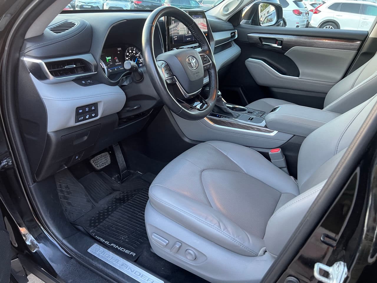 Toyota Highlander 2021 — Миниатюра 7
