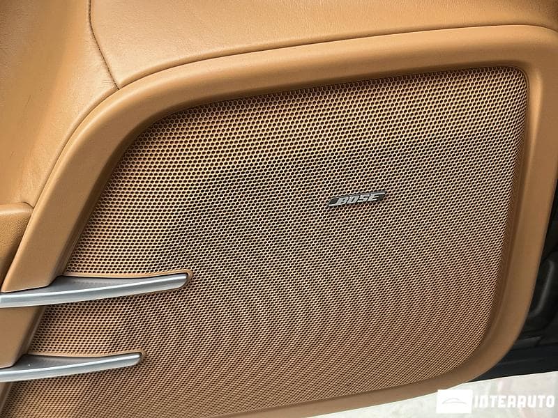 Porsche Cayenne 2012 — Миниатюра 15