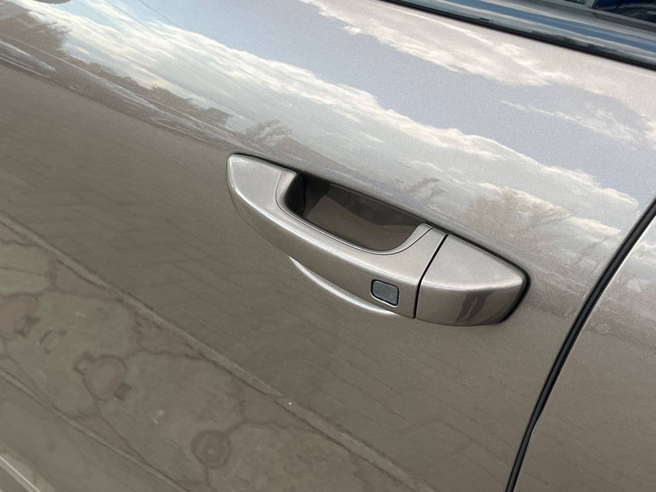 Porsche Cayenne 2012 — Миниатюра 5